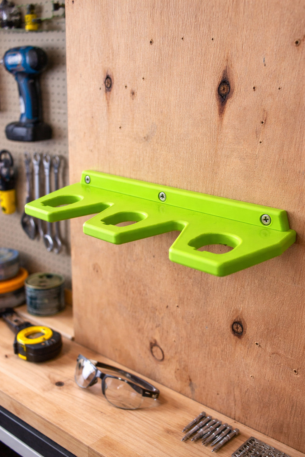 Ryobi 18v ONE+ Plus 3 Battery Wall / Shelf Mount Holder Bracket | Heavy Duty