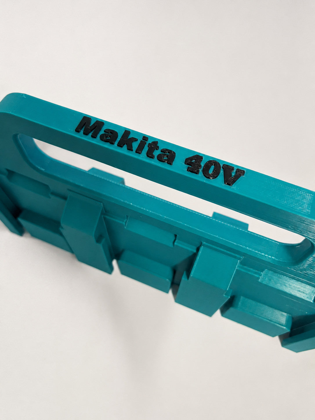 Makita 40V Battery Holder Caddy Carrier | Storage for 6 Batteries