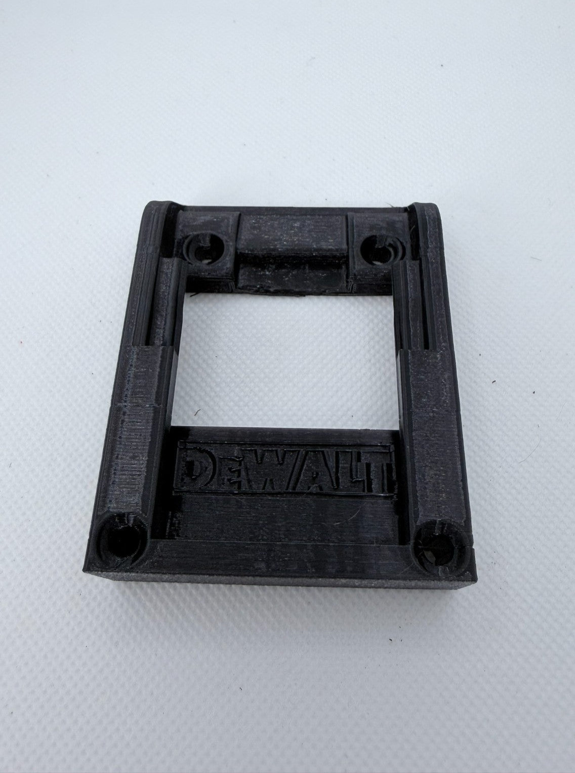 DeWalt Battery Holder / Wall Mount For Dewalt 18V/20V Batteries - 5/10 Pack