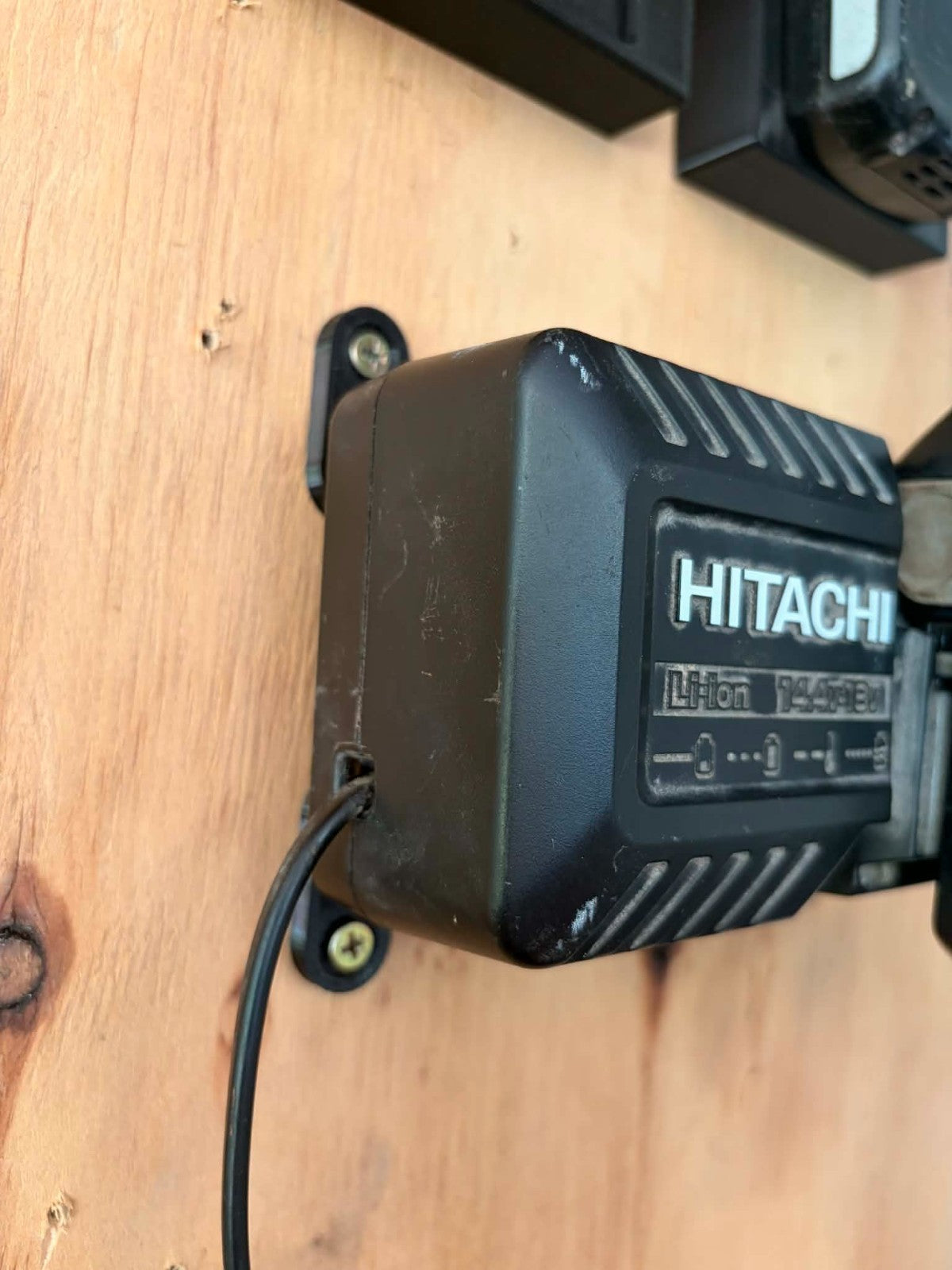 Wall Mount For Hitachi Hikoki Metabo Battery Charger Holder New! HEAVY DUTY! AUS