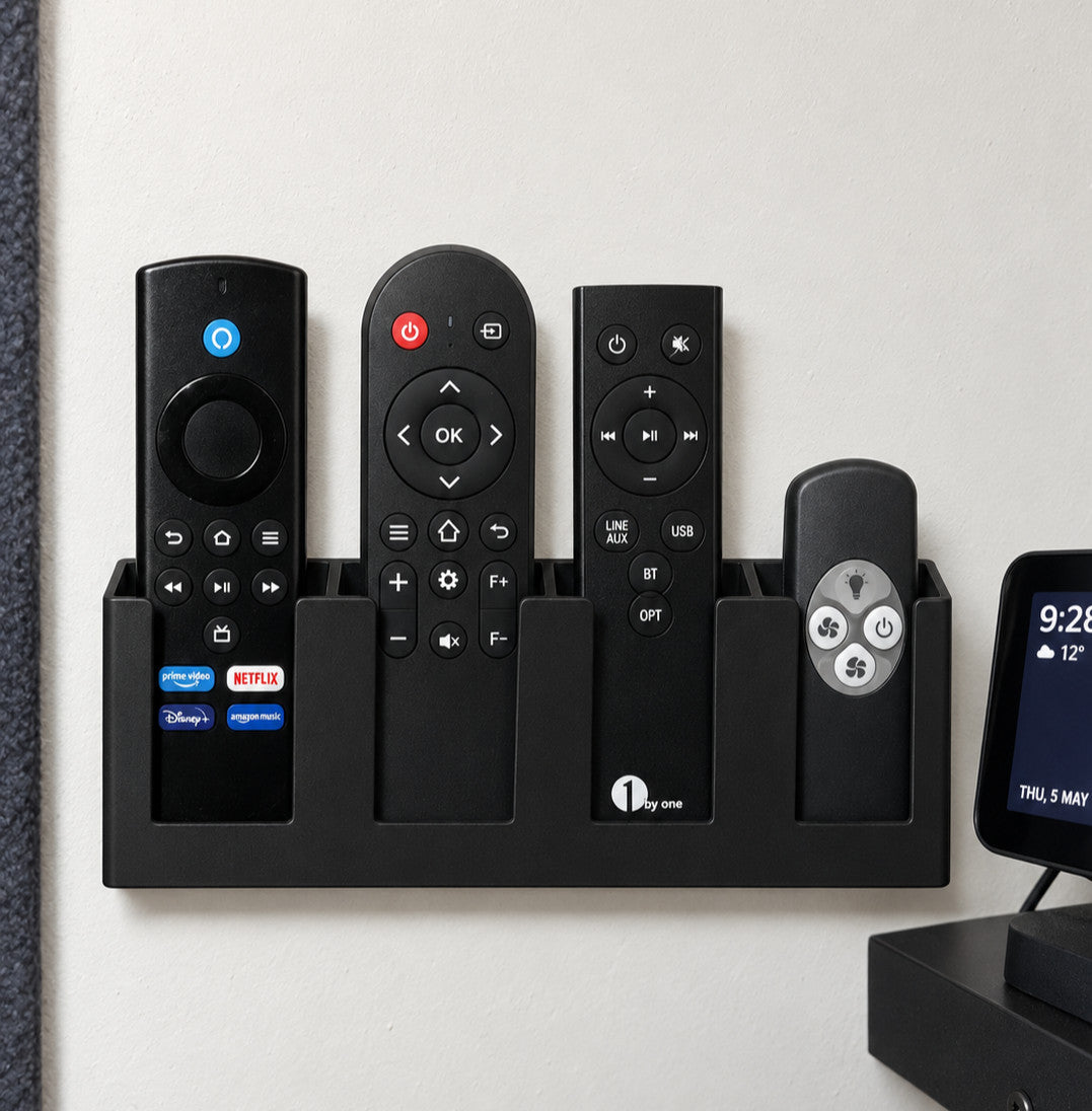 UNIVERSAL Remote Control Wall Mount Holder Organizer
