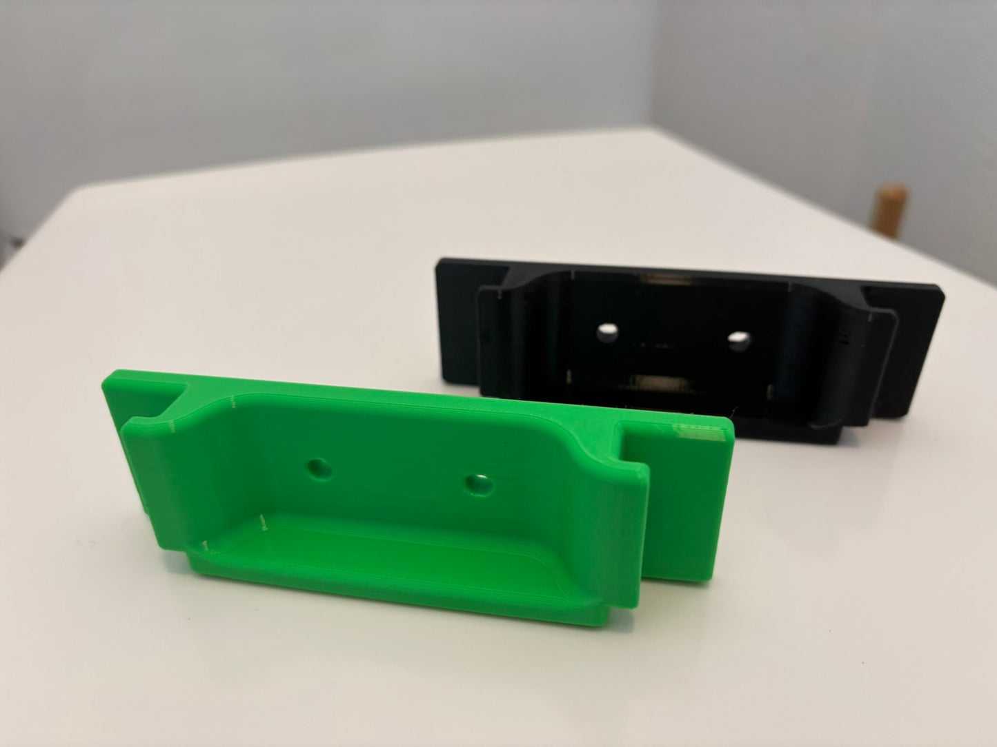 2x EGO 56V Battery wall mount