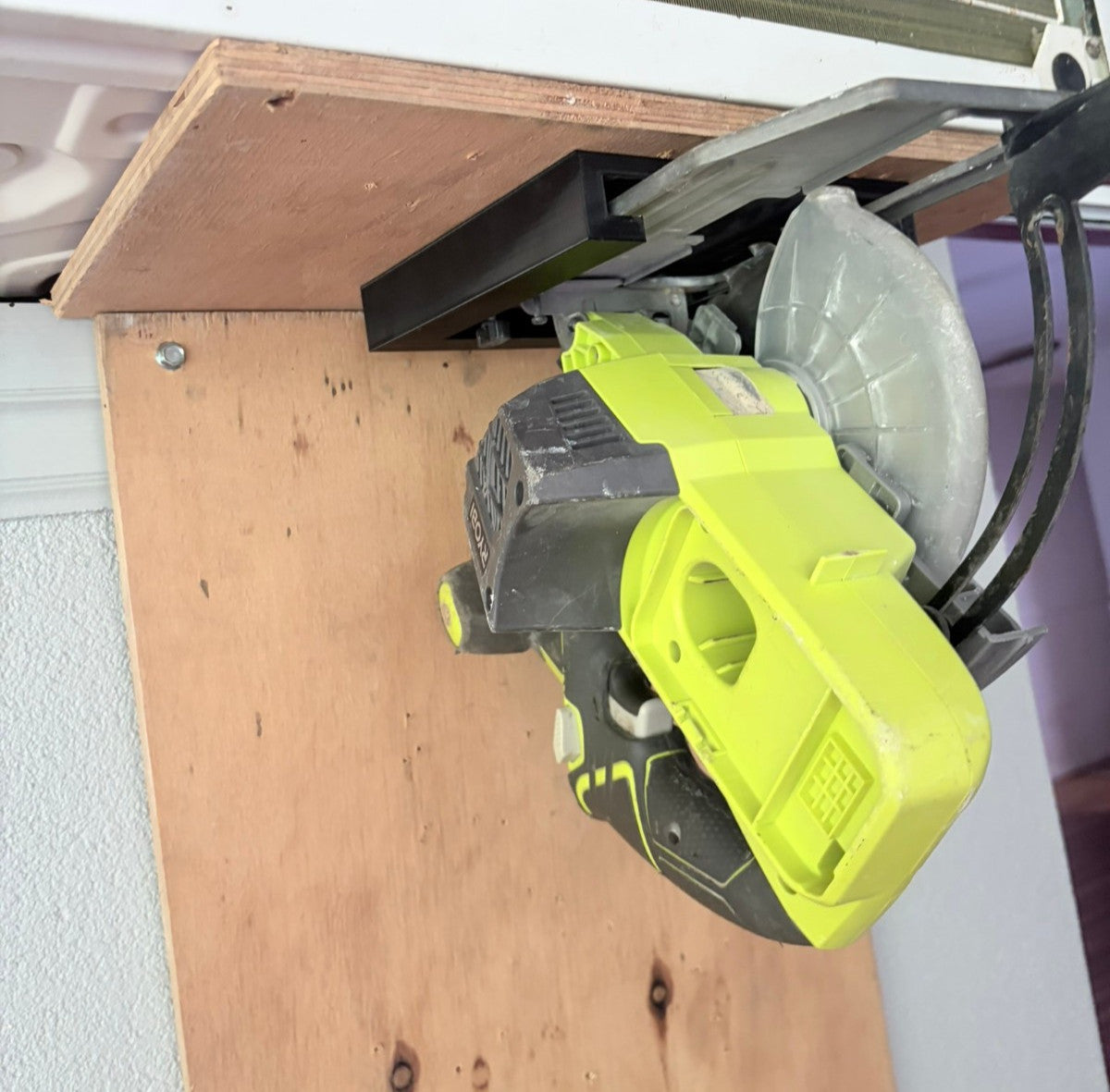 Circular Saw Wall Mount Holder Ryobi Makita DeWalt Milwaukee BOSCH - AUS MADE