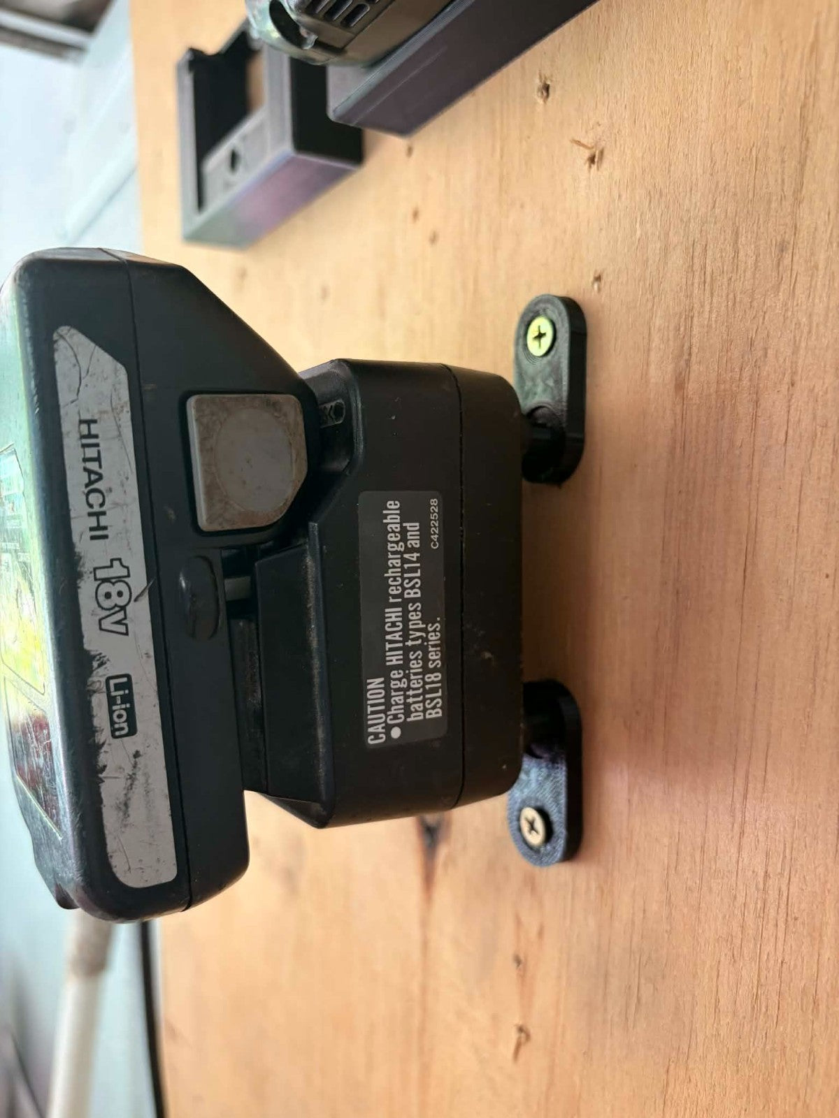 Wall Mount For Hitachi Hikoki Metabo Battery Charger Holder New! HEAVY DUTY! AUS