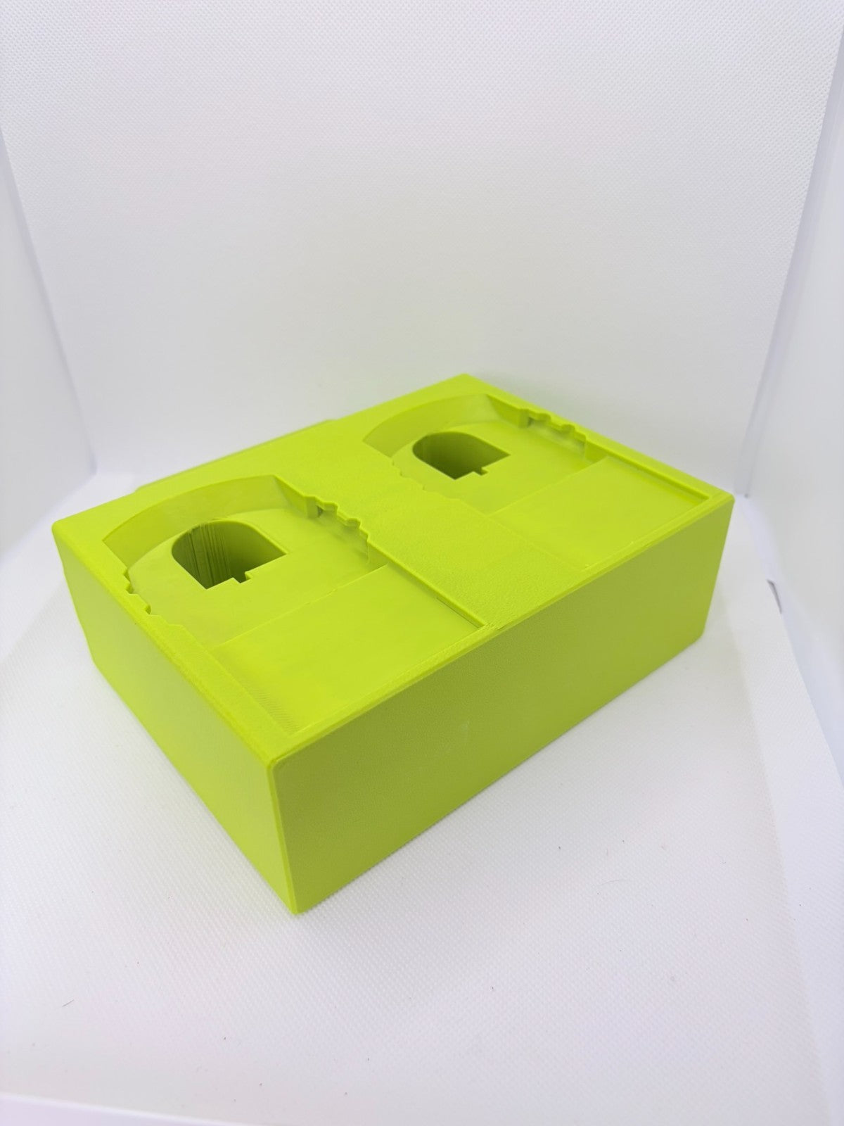 Ryobi 18V 4-slot Battery Caddy / Carrying Case