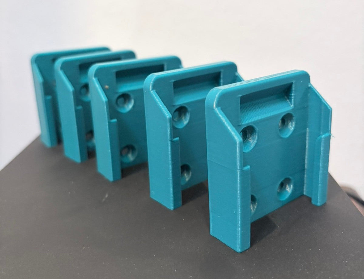 Makita 12V Battery Wall Mount