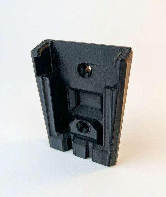10x Milwaukee Single 18V Battery CLICK-IN Wall Mount