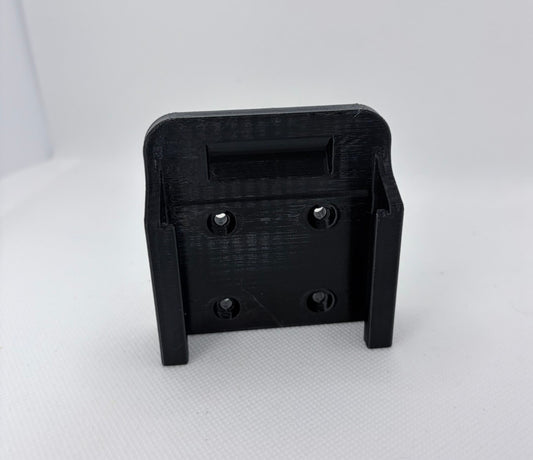 1/5 Pack Makita 18V Battery Wall Mount