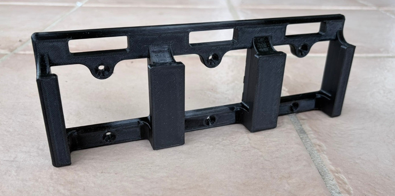Makita 18V Battery Holder Wall Mount - 1/2/3/4 Batteries