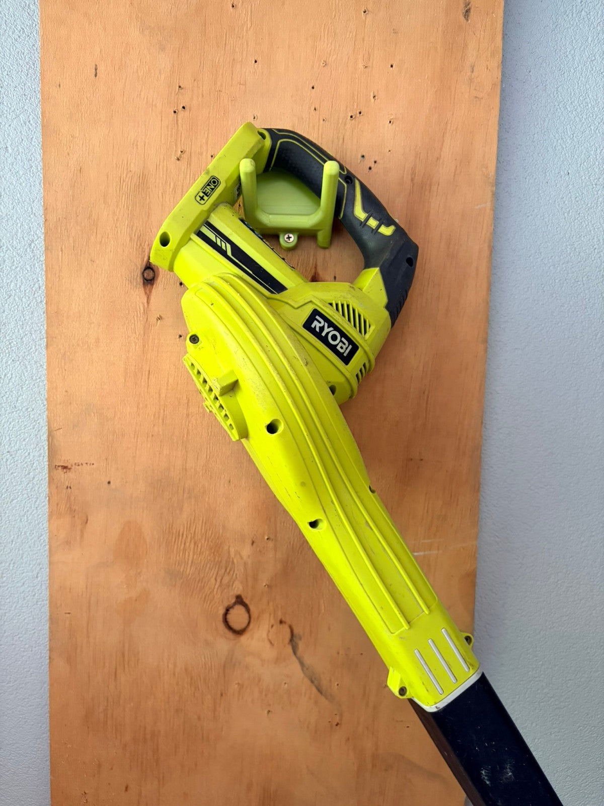 Ryobi 18V Tool Holder Wall Mount Hook