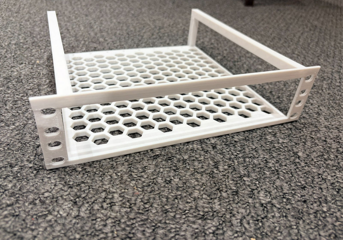 Ubiquiti UNVR Instant 10" Rack Mount 1.5/2U