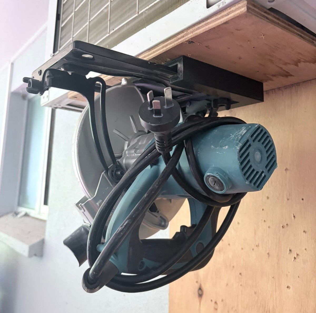 Circular Saw Wall Mount Holder Ryobi Makita DeWalt Milwaukee BOSCH - AUS MADE