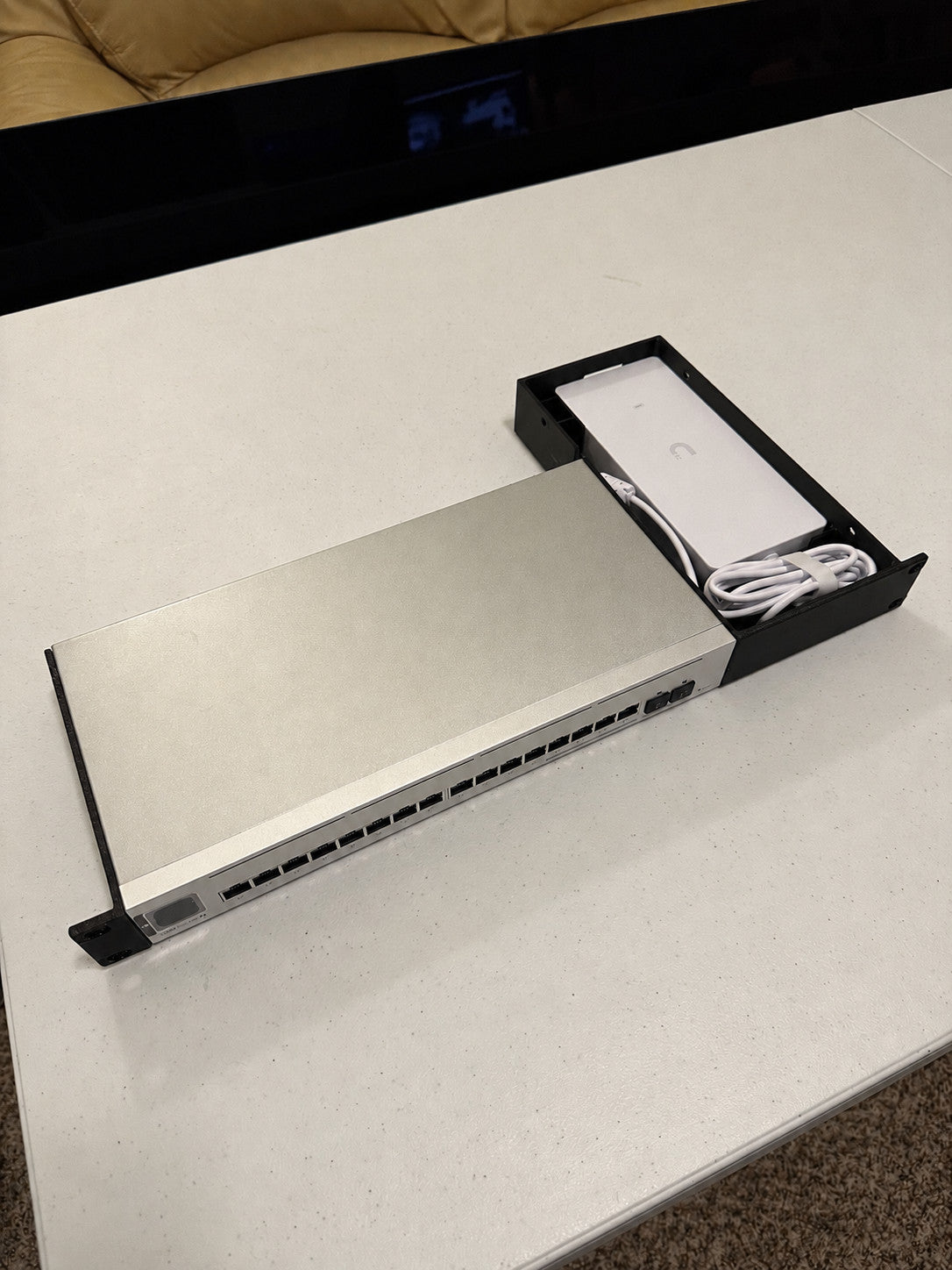 Ubiquiti UniFi USW Pro Max 16 PoE Rack Mount Bracket 19" Kit