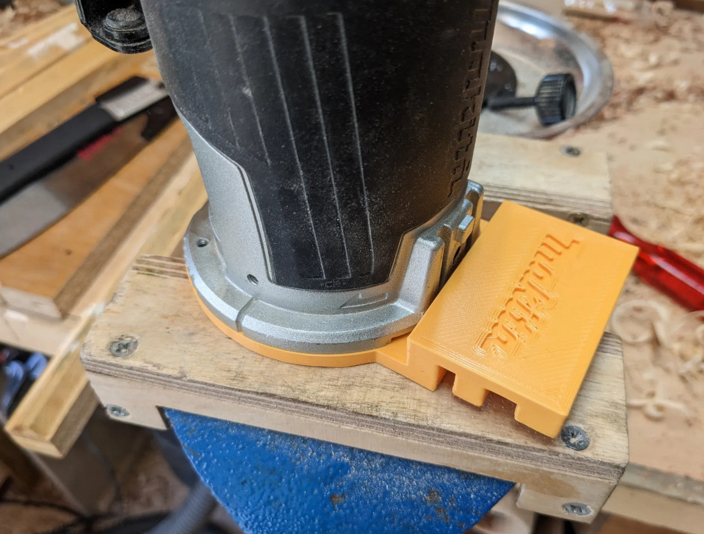 Makita Router Adapter for Track Saw