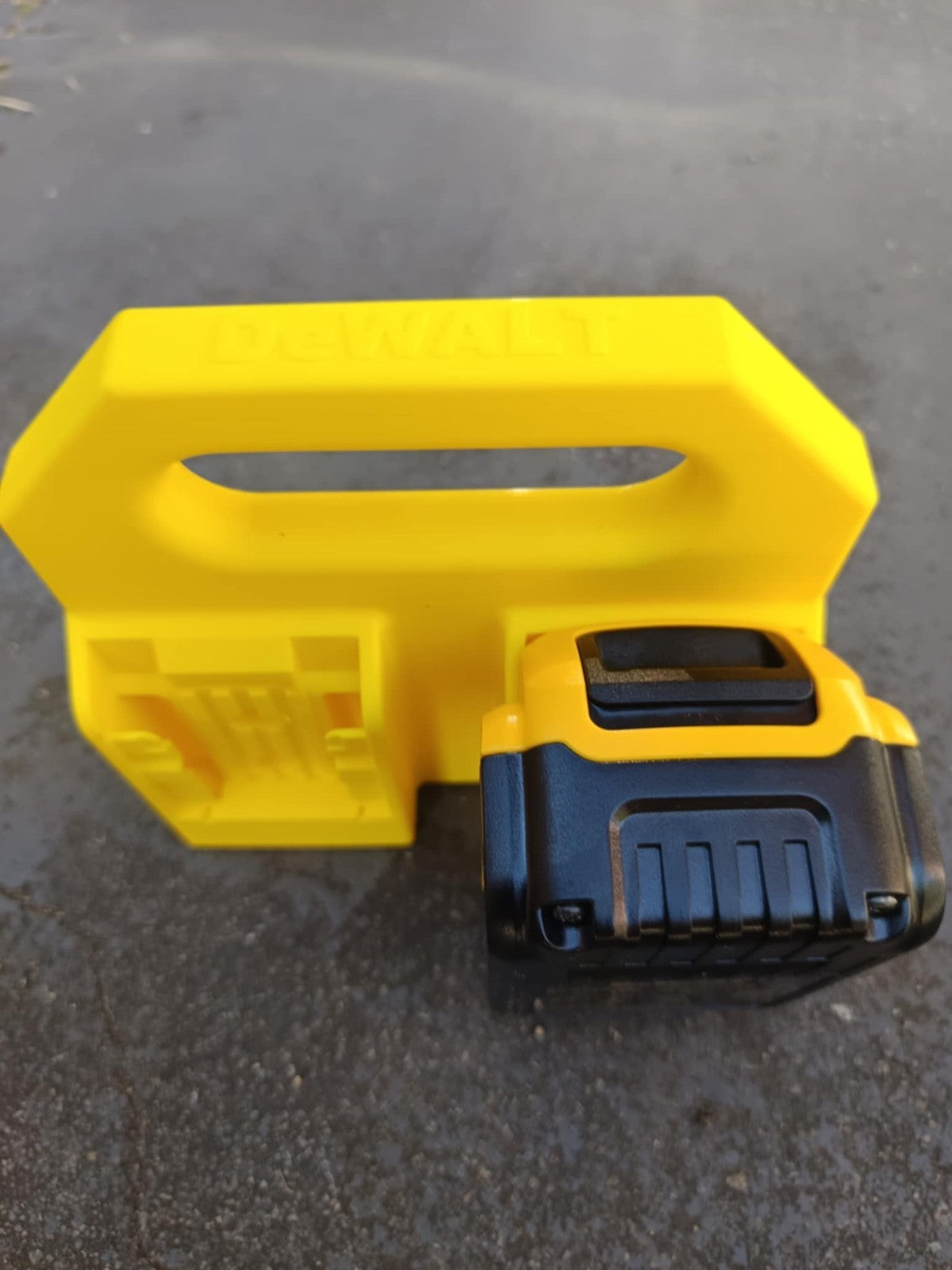 DeWALT Battery Caddy / Carrier for 4x 18V, 20V Batteries