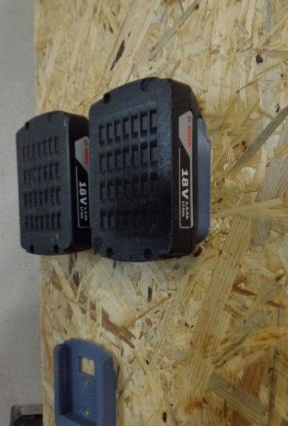 BOSCH 18V BATTERY Holder Wall Mount Bracket